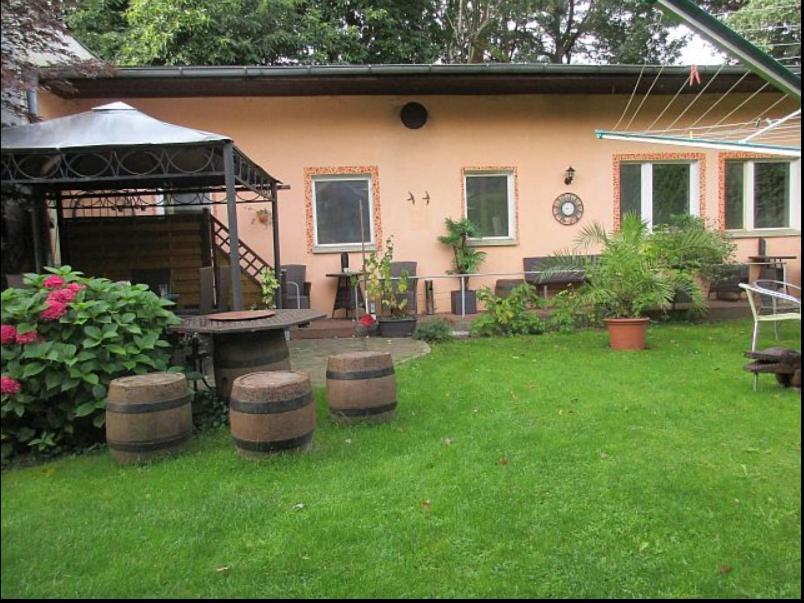 Ferienwohnung Am Wasserturm Hohen Neuendorf Eksteriør billede